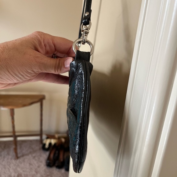 Hobo International Black Glazed Leather Casual Crossbody Handbag Clutch … - Picture 3 of 16